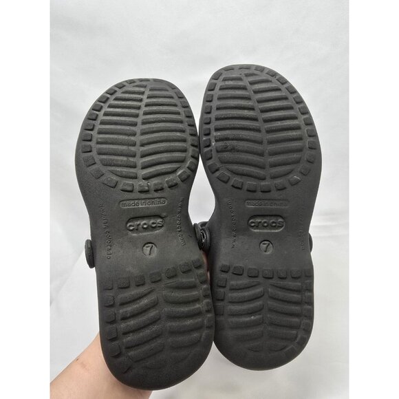Crocs Sandals Black Cleo Relaxed Fit Strappy Slip On Shoes Women’s Size 7 - Picture 11 of 11